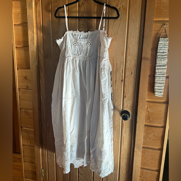 Magnolia Pearl Love eyelet slip dress one size - Picture 2 of 4